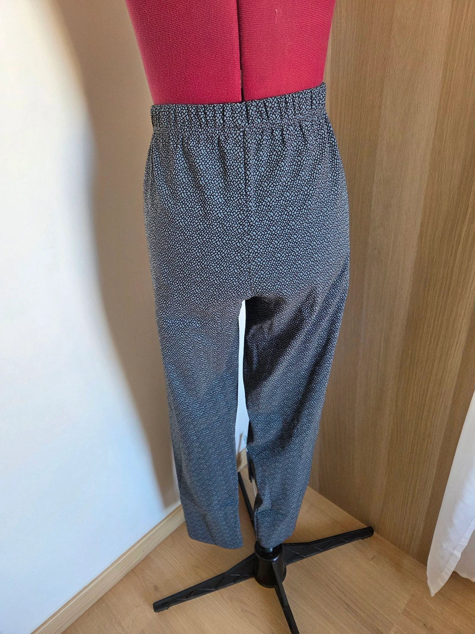 Calça azul e preta tamanho 40 aproximadamente Solfin – photo 3